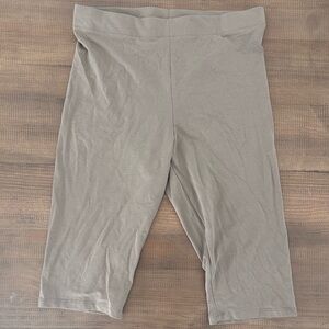 Casual capri leggings